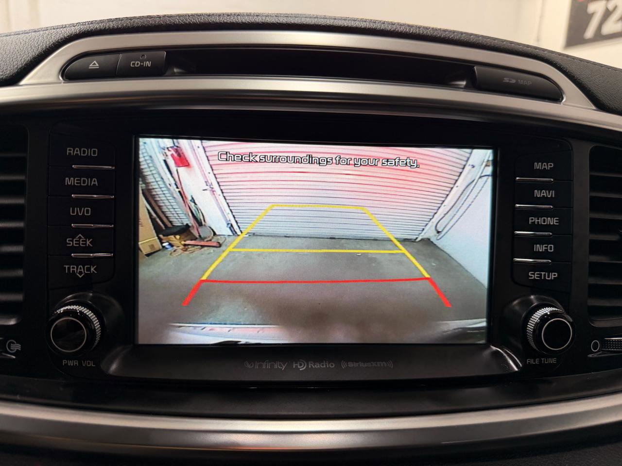 Used 2018 Kia Sorento SX AWD/4WD image 24