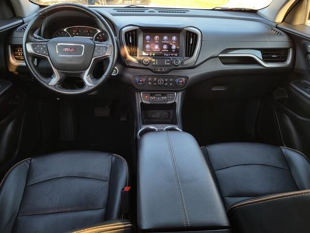 Used 2023 GMC Terrain AT4 image 26