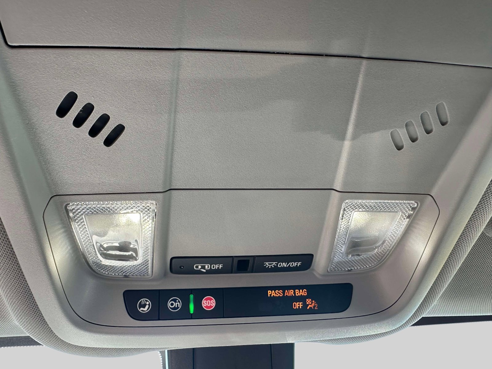 Used 2024 Chevrolet Equinox LT AWD/4WD image 36
