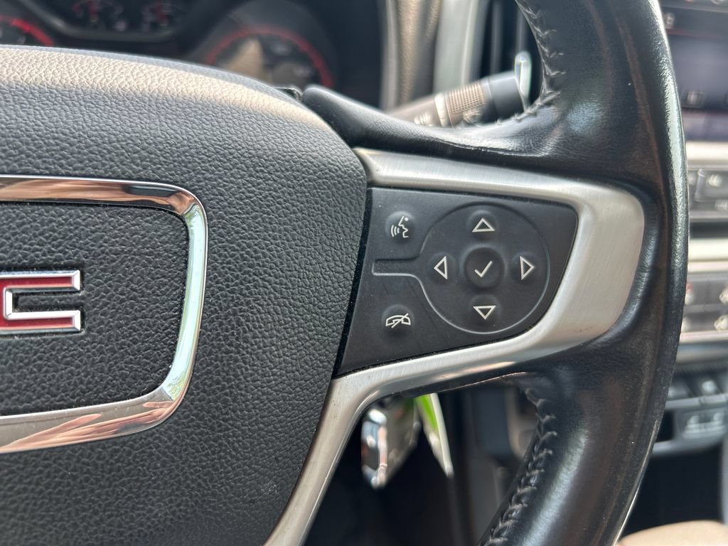 Used 2015 GMC Canyon SLT w/ LPO, Bed Protection Package AWD/4WD image 28