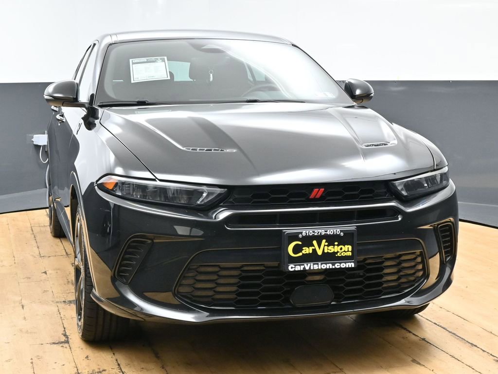 Used 2024 Dodge Hornet R/T image 4