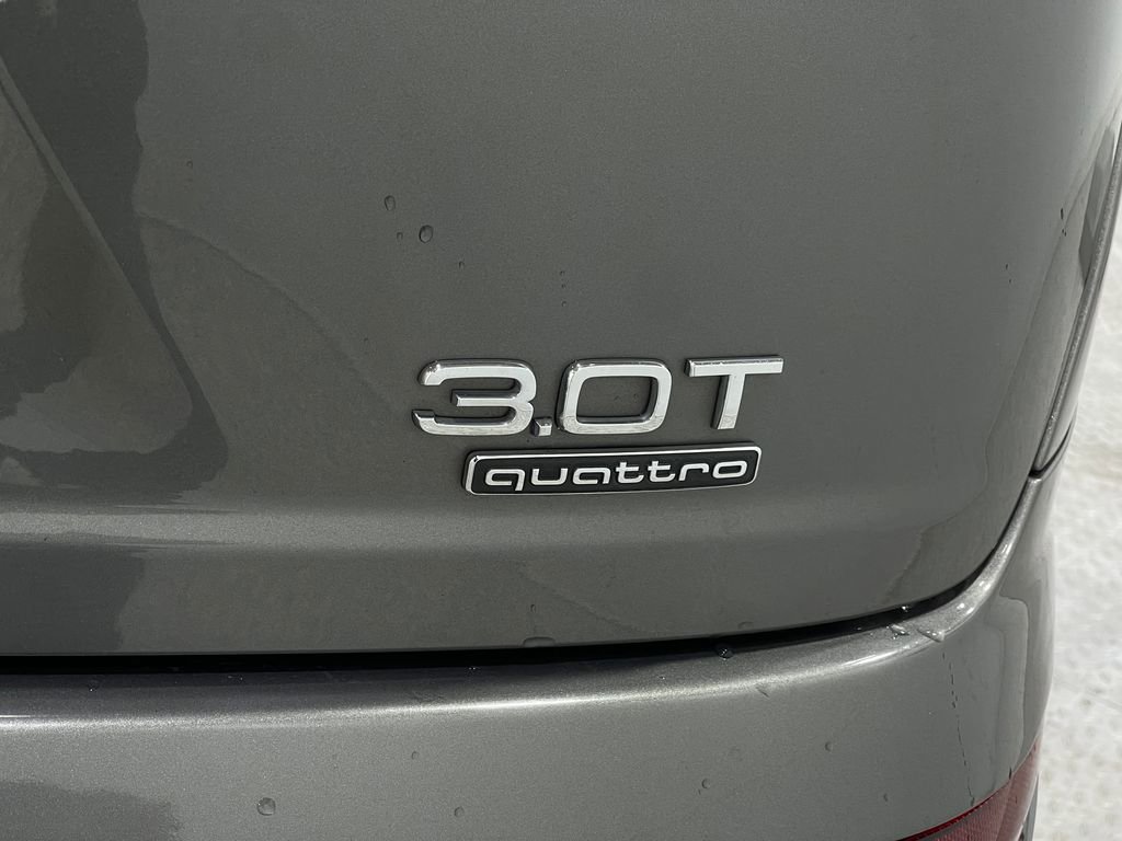 Used 2018 Audi Q7 3.0T Premium Plus w/ Premium Plus Package image 42