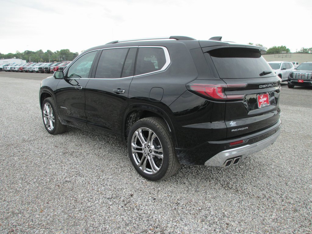 New 2025 GMC Acadia Denali image 8