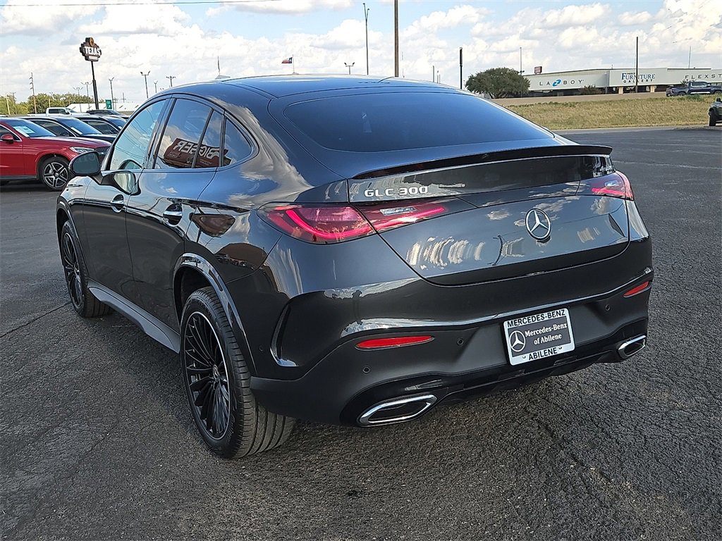 Certified 2025 Mercedes-Benz GLC 300 4MATIC image 5