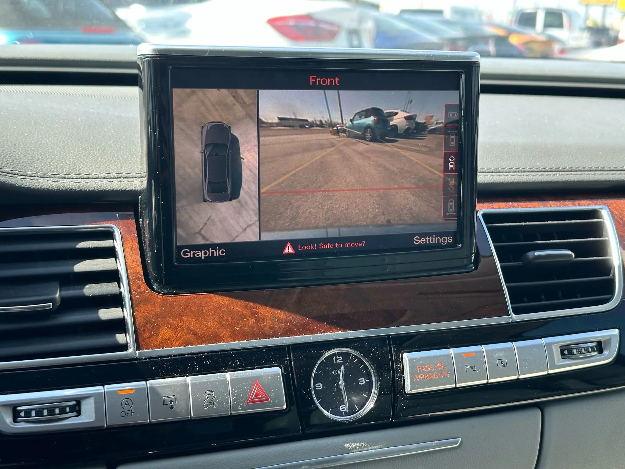 Used 2014 Audi A8 L 4.0T image 39