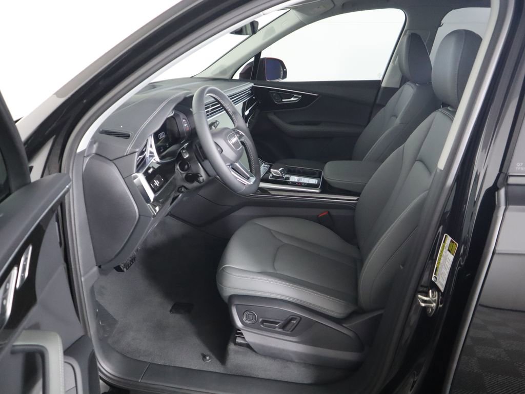 New 2025 Audi Q7 3.0T Premium Plus image 21