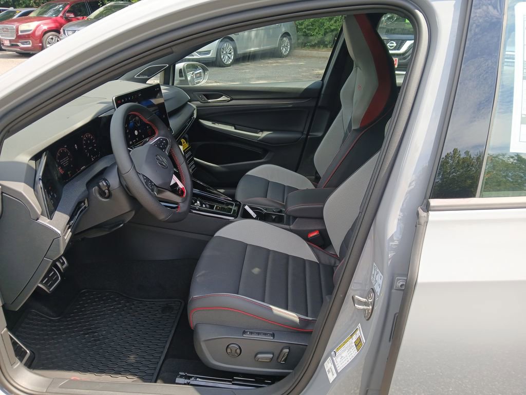 New 2025 Volkswagen GTI SE image 9