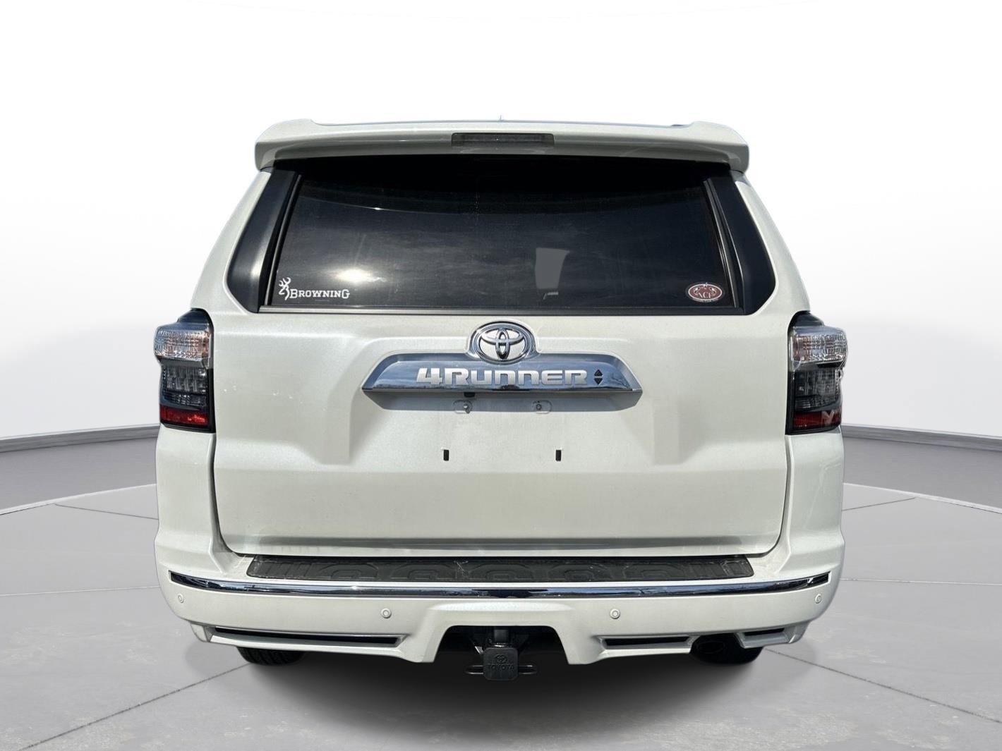 Used 2022 Toyota 4Runner Limited image 11