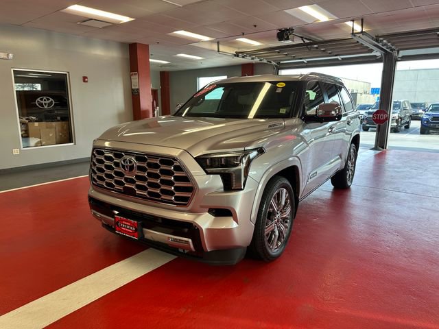 Used 2024 Toyota Sequoia Capstone image 7