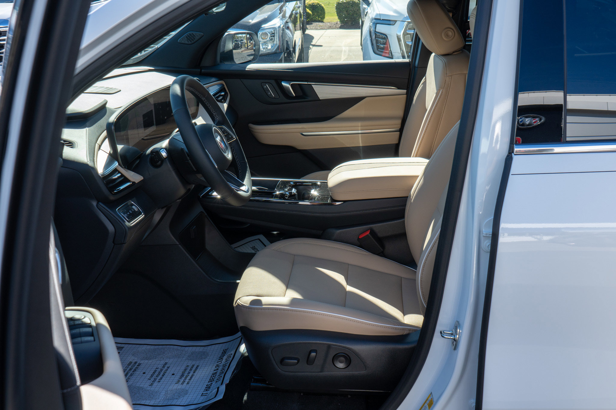 New 2026 Buick Enclave Preferred w/ Power Package image 18