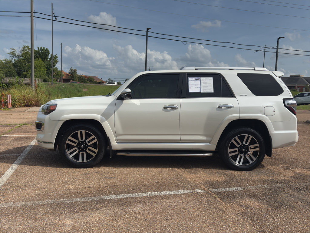 Used 2022 Toyota 4Runner Limited RWD image 9