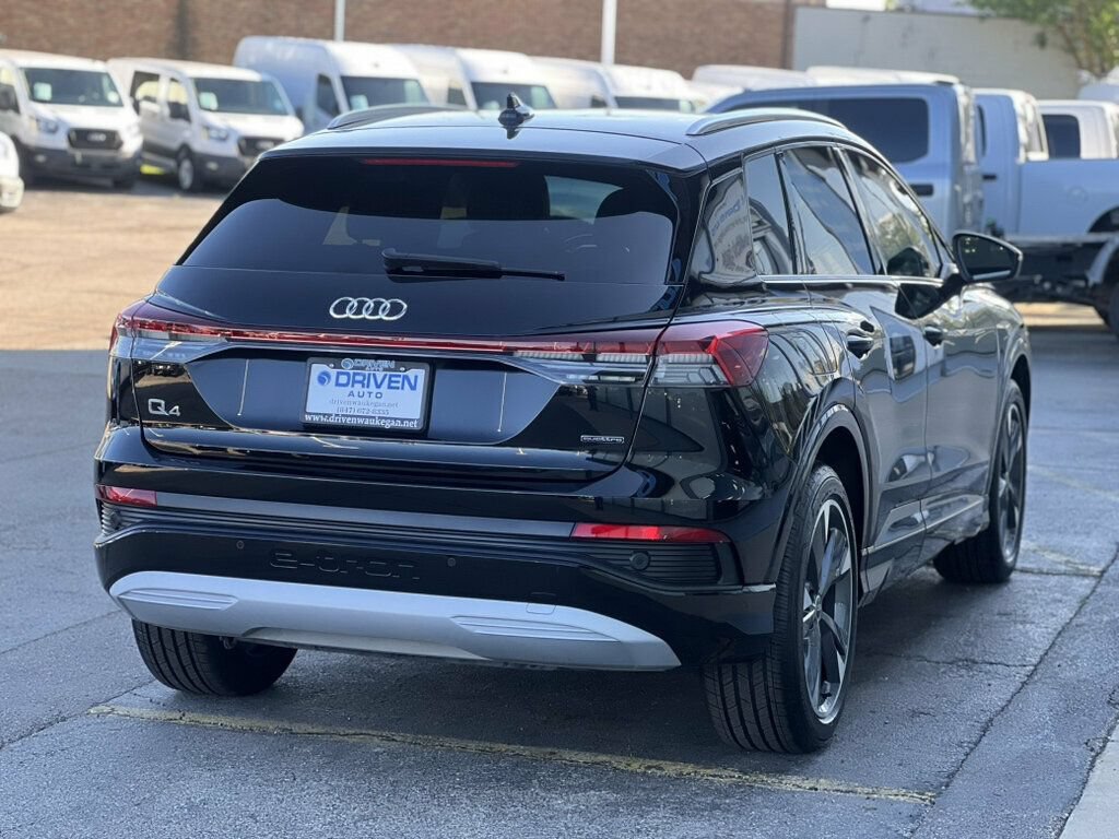 Used 2022 Audi Q4 e-tron Premium Plus w/ Premium Plus AWD/4WD image 34