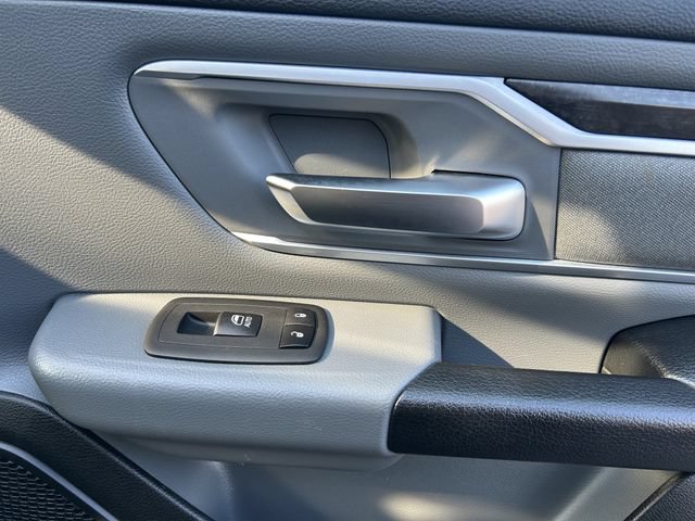 Used 2021 RAM 1500 Big Horn AWD/4WD image 23