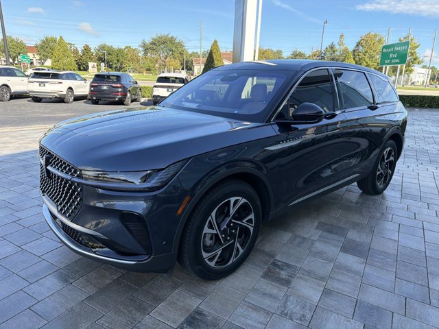Certified 2024 Lincoln Nautilus Premier AWD/4WD image 6