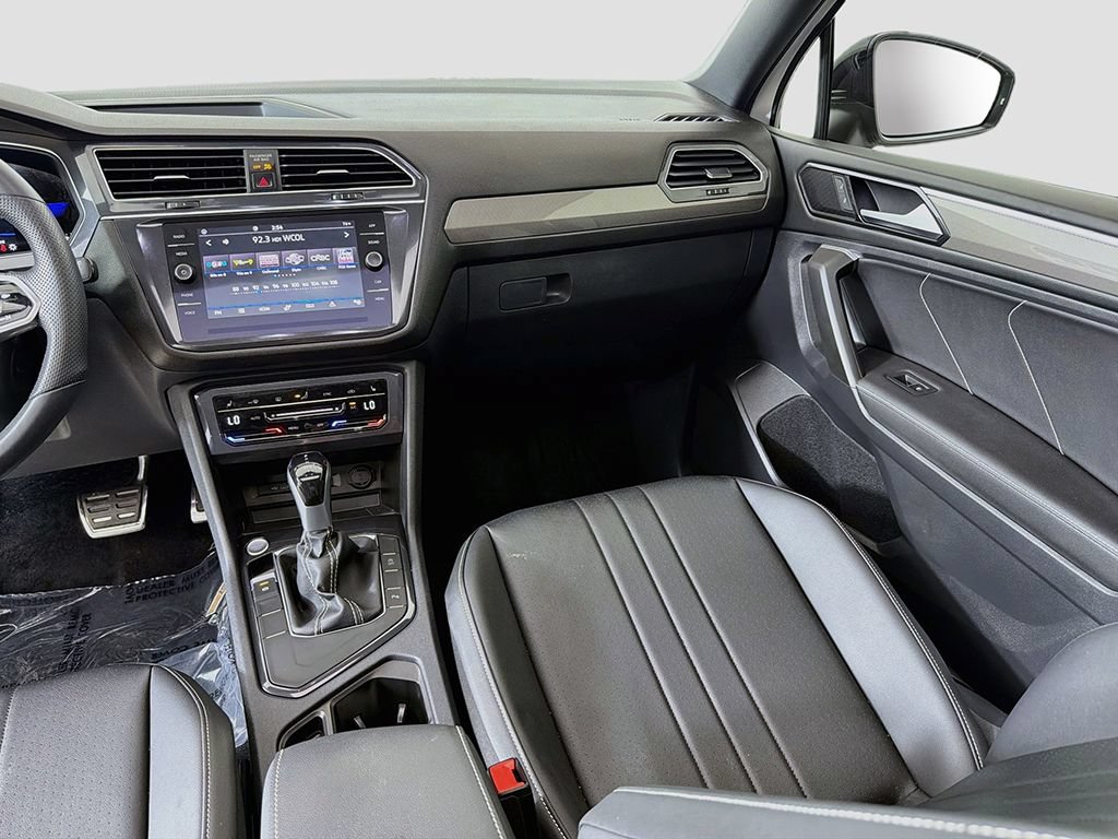 Used 2023 Volkswagen Tiguan SE R-Line FWD image 21