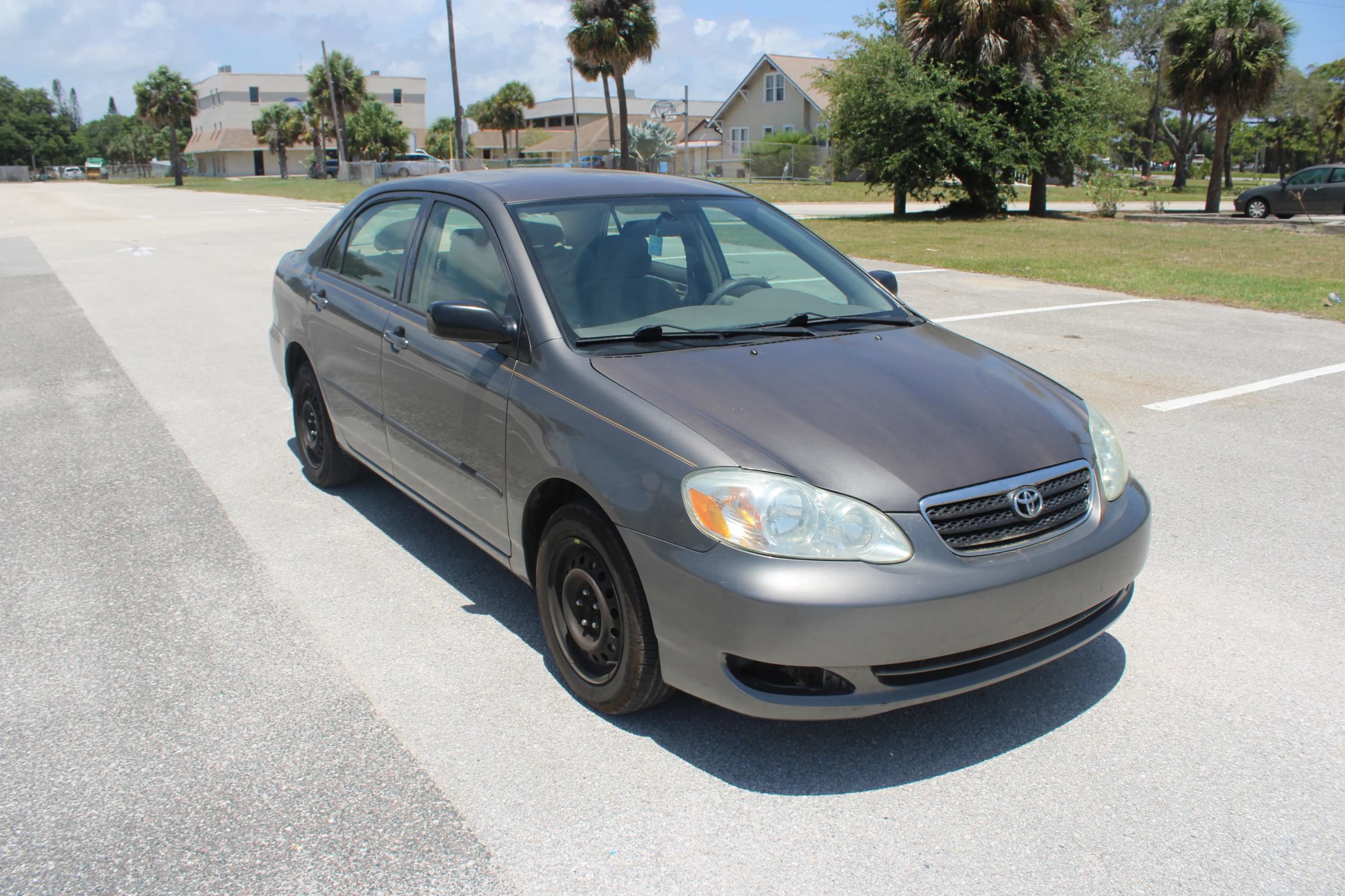 Used 2005 Toyota Corolla CE FWD image 32