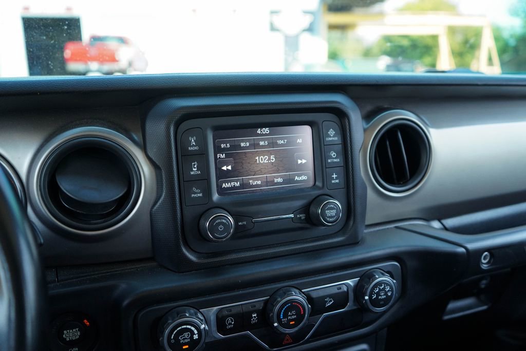 Used 2020 Jeep Wrangler Unlimited Sport S AWD/4WD image 22