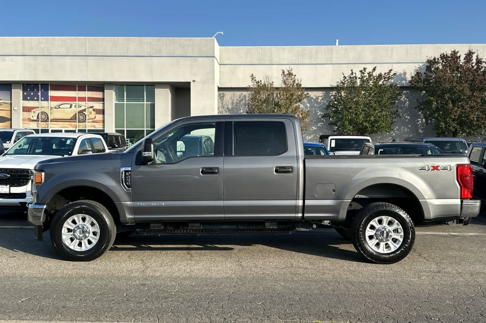 Certified 2022 Ford F250 XLT image 6