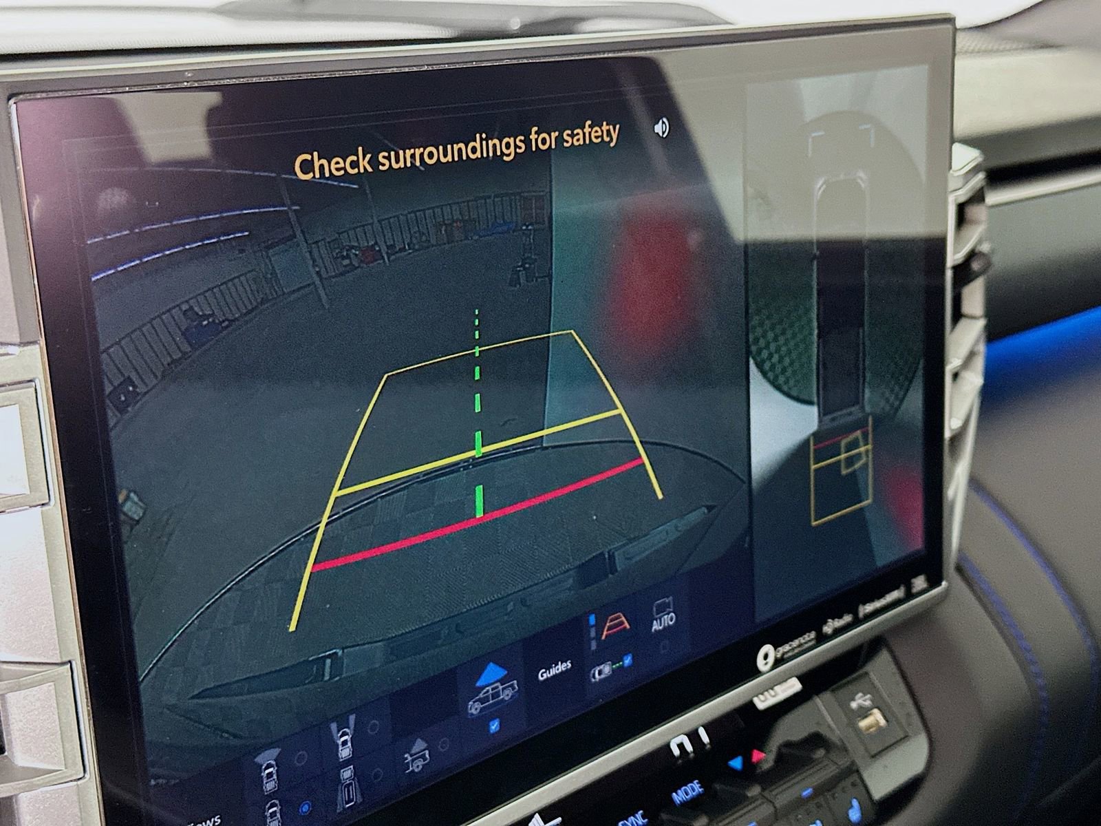 Used 2024 Toyota Tundra Platinum image 14