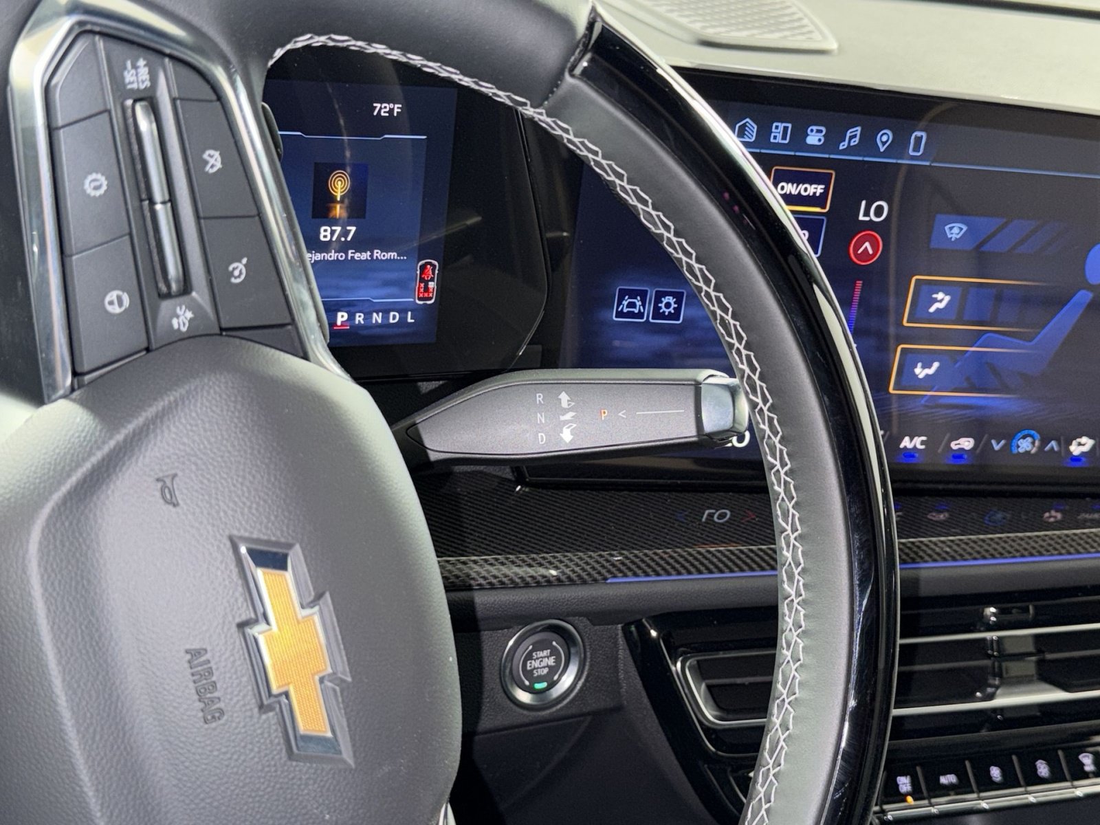 New 2026 Chevrolet Traverse High Country FWD image 22