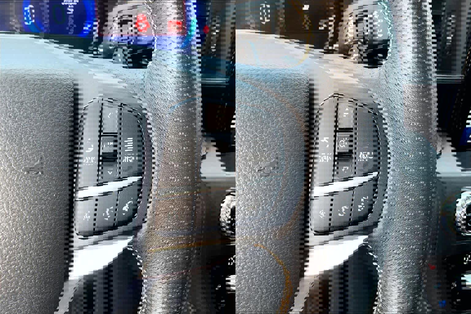 Certified 2020 Ford Explorer ST w/ Premium Technology Package image 24