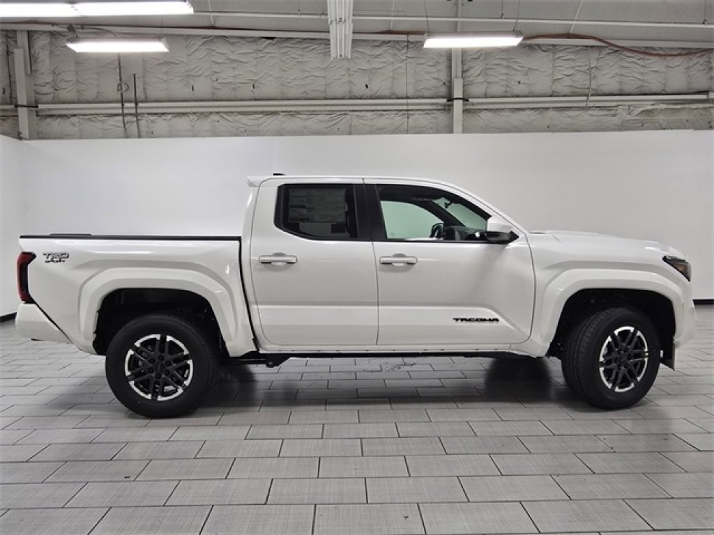 New 2025 Toyota Tacoma TRD Sport image 14