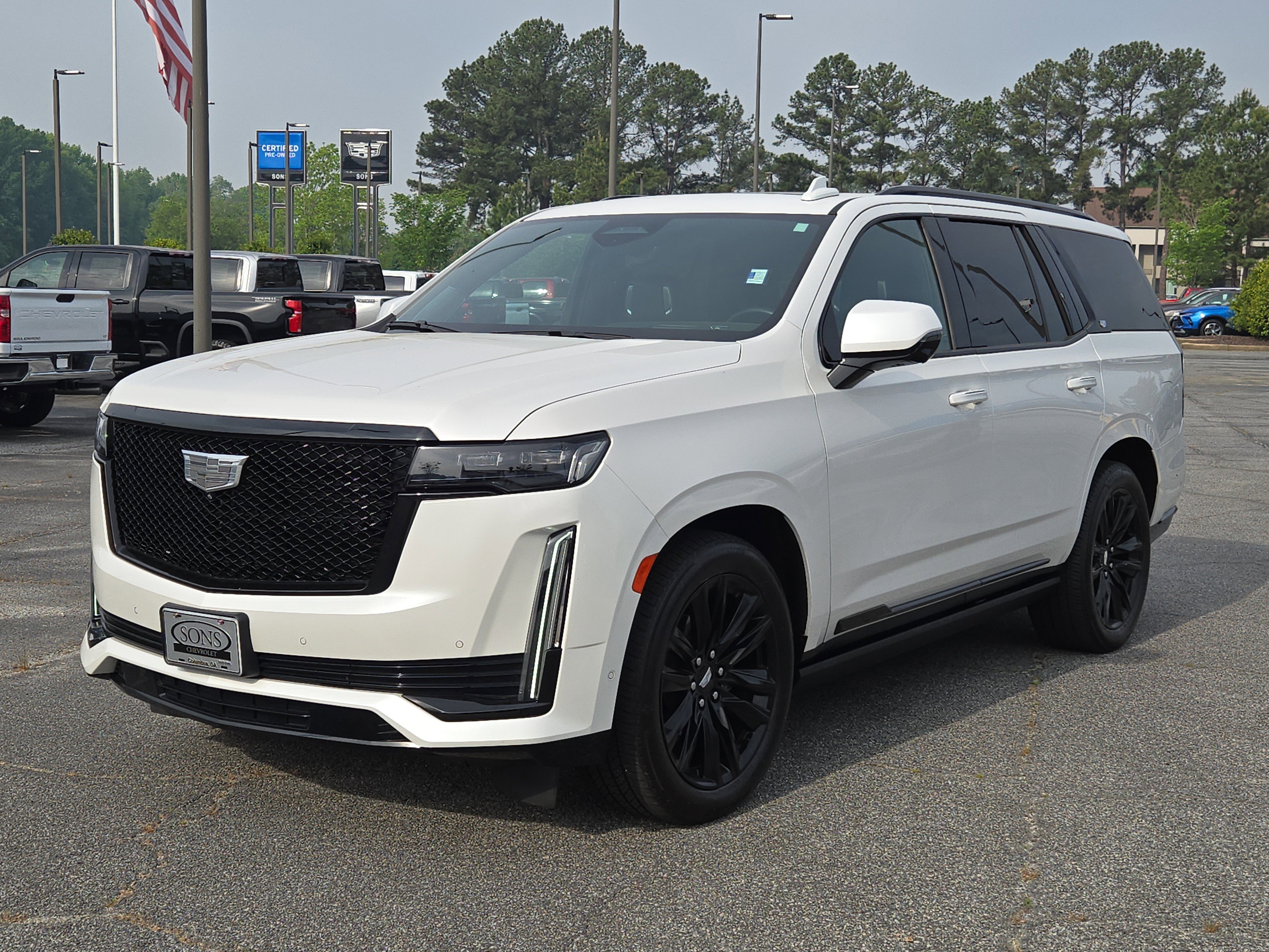 Used 2022 Cadillac Escalade Sport Platinum image 1