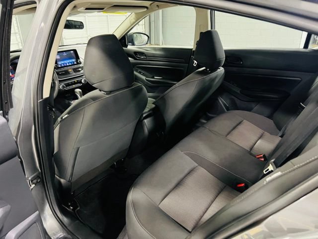 Used 2025 Nissan Altima 2.5 S FWD image 24