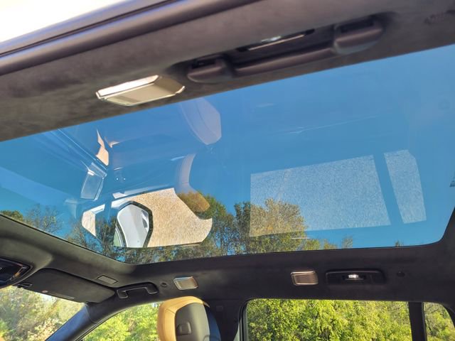 New 2026 Cadillac Escalade IQL Sport 2 w/ LPO, Floor Liner Package image 24