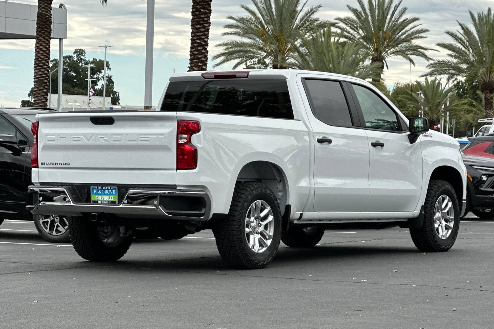 Used 2026 Chevrolet Silverado 1500 W/T w/ WT Value Package AWD/4WD image 3