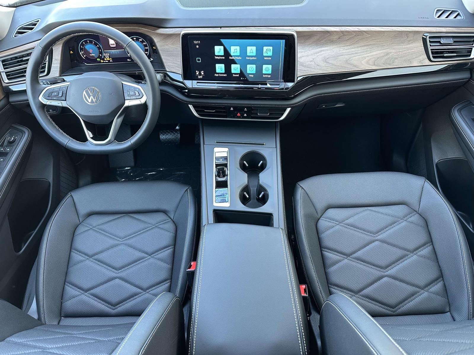 New 2026 Volkswagen Atlas SE image 11