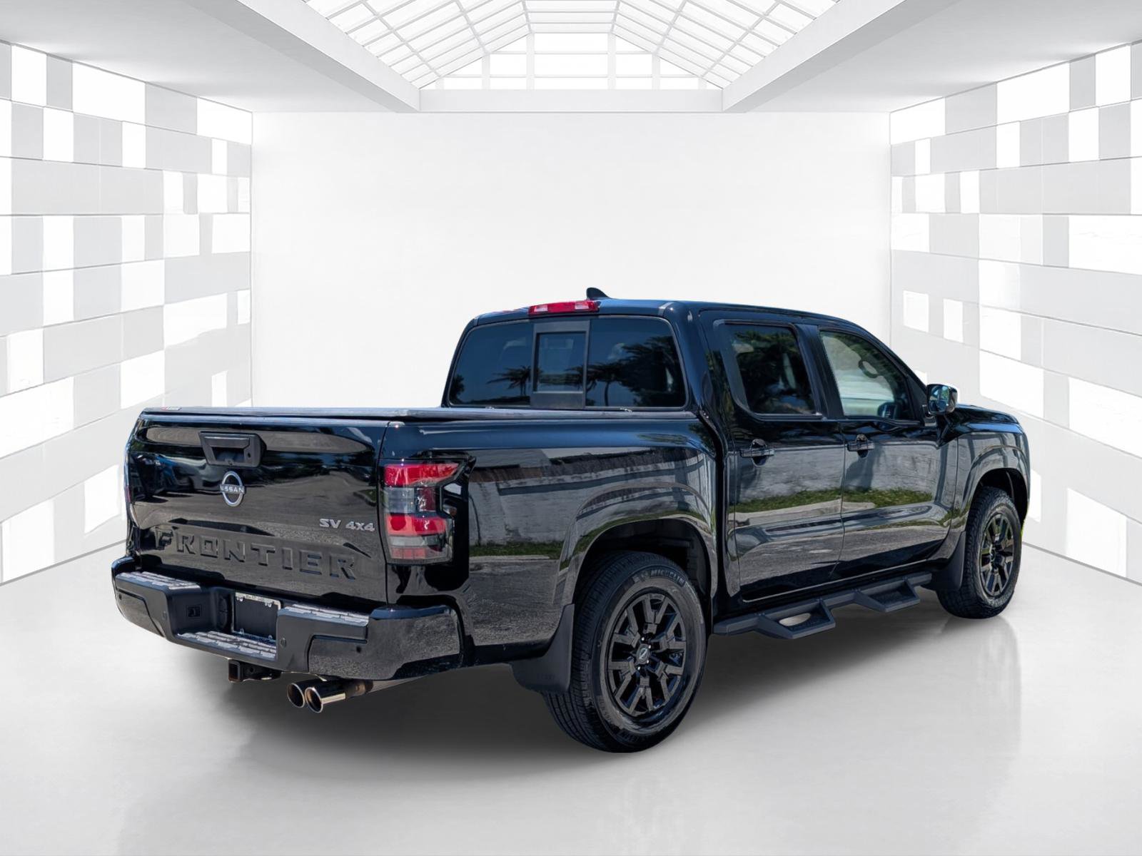 Certified 2022 Nissan Frontier SV AWD/4WD image 7