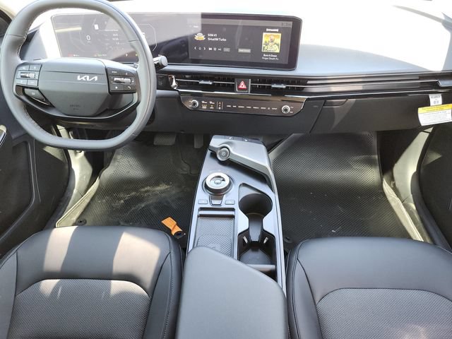 New 2026 Kia EV6 Light RWD image 17