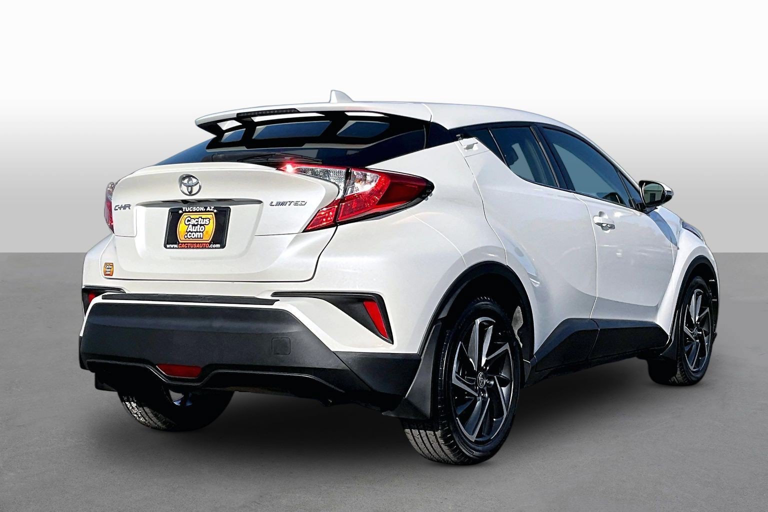 Used 2020 Toyota C-HR Limited FWD image 2