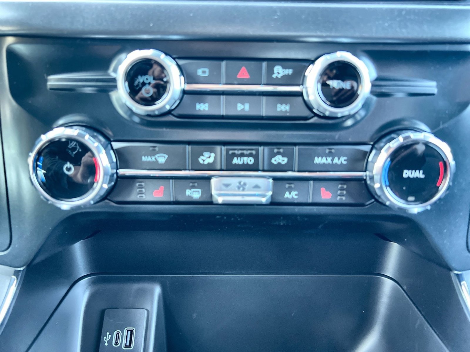 New 2026 Ford F150 XLT image 21