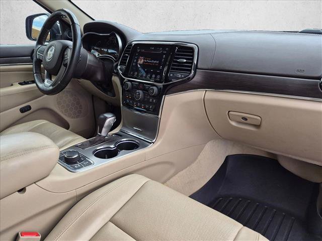 Used 2020 Jeep Grand Cherokee Overland AWD/4WD image 21