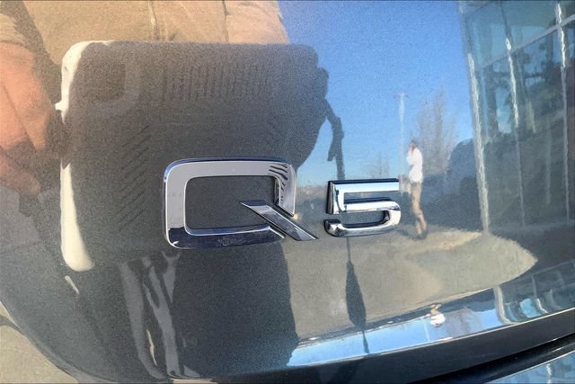 Used 2021 Audi Q5 e Premium Plus w/ Premium Plus Package AWD/4WD image 8