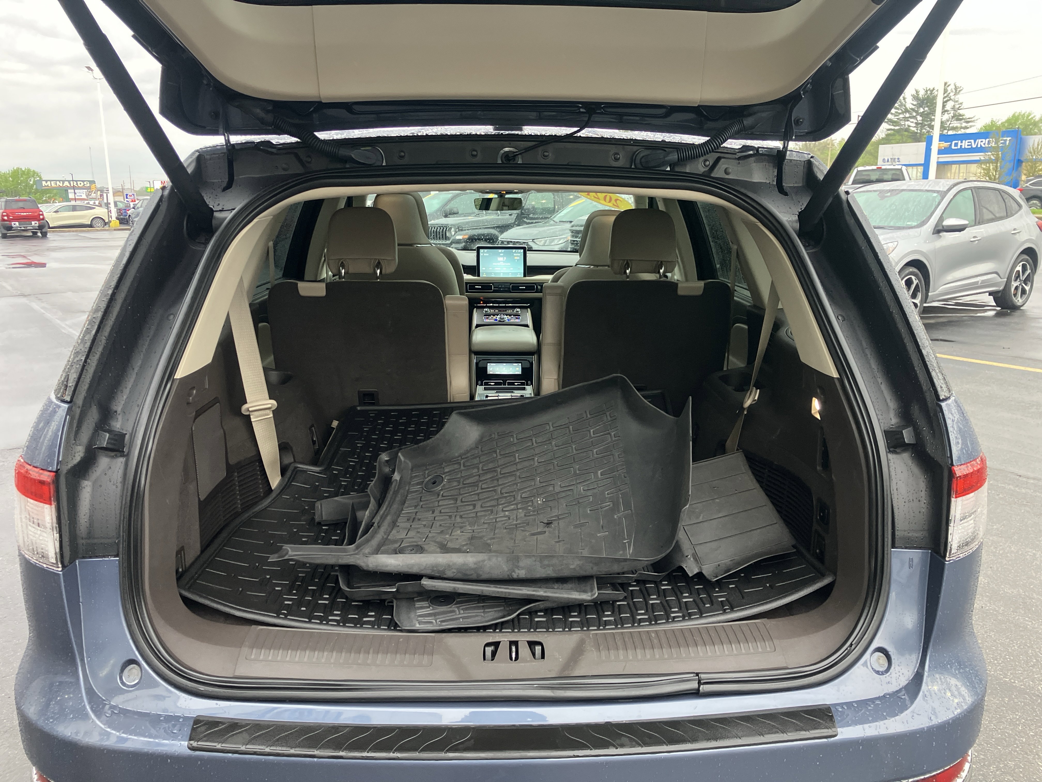 Used 2021 Lincoln Aviator Reserve w/ Equipment Group 202A AWD/4WD image 13