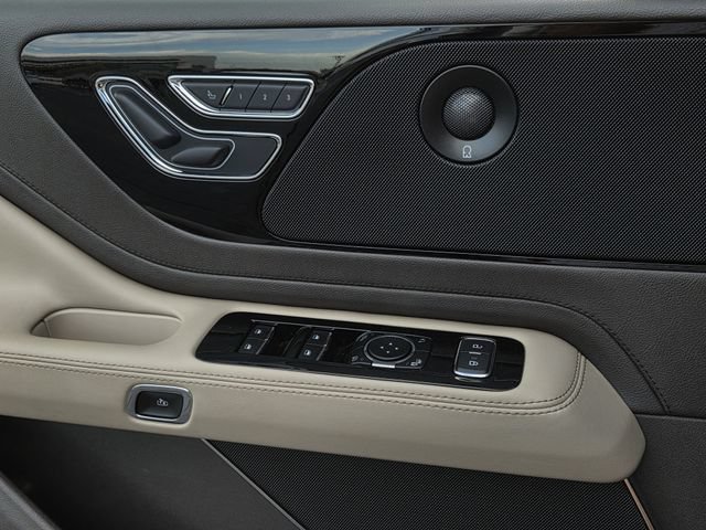 Certified 2023 Lincoln Aviator Reserve w/ Elements Package Plus RWD image 18