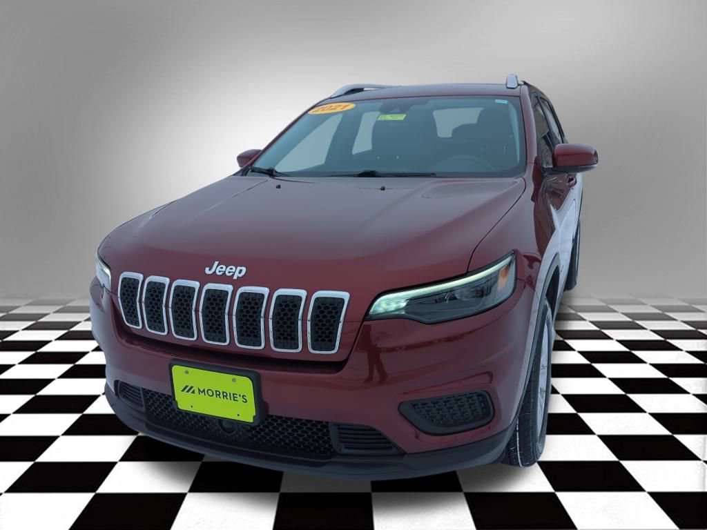 Used 2021 Jeep Cherokee Latitude image 3