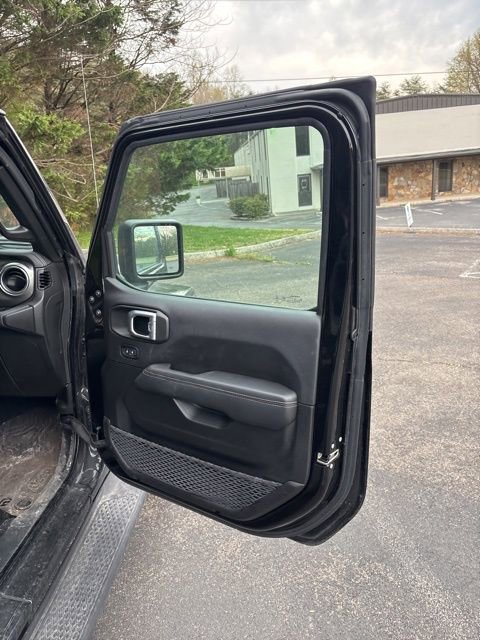 Used 2023 Jeep Gladiator Overland w/ LED Lighting Group image 22