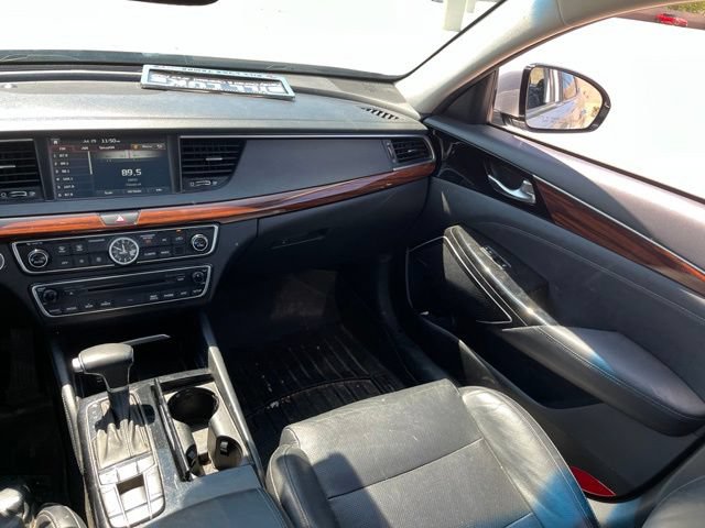 Used 2018 Kia Cadenza Technology FWD image 11