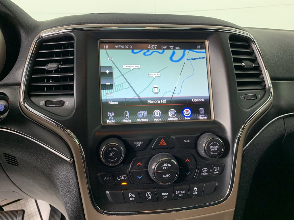 Used 2017 Jeep Grand Cherokee Limited w/ Luxury Group II image 26