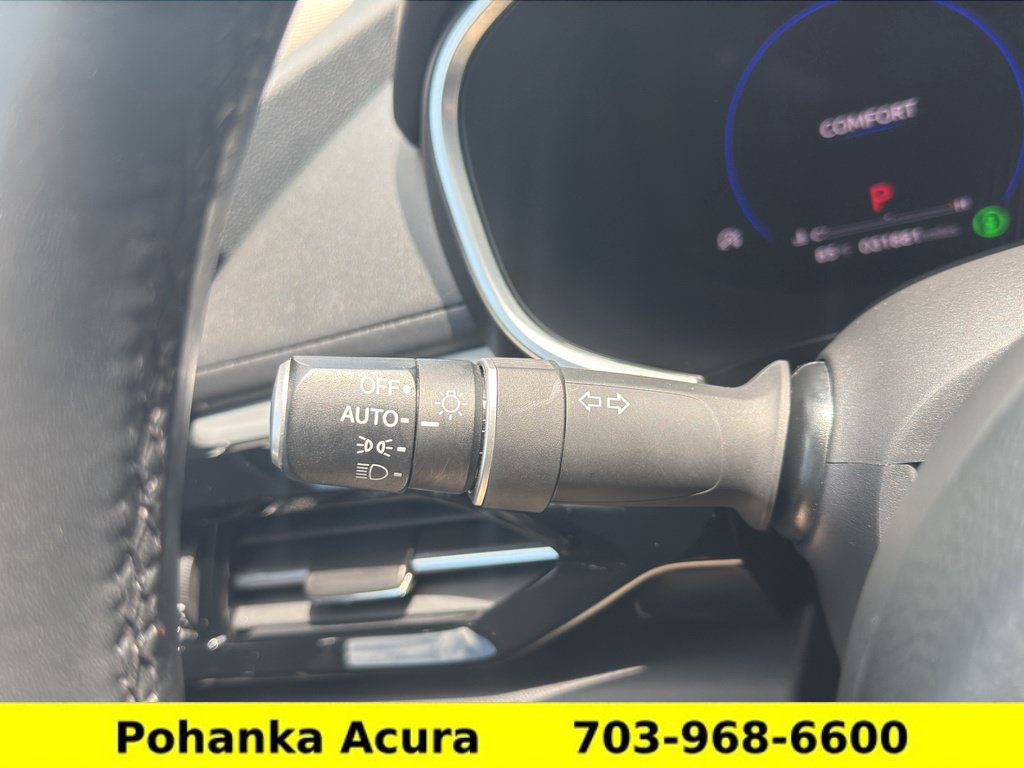 Used 2024 Acura MDX w/ Technology Package AWD/4WD image 10