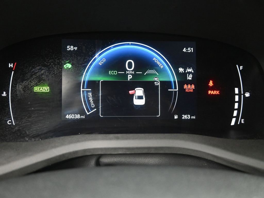 Used 2025 Toyota Camry SE image 14