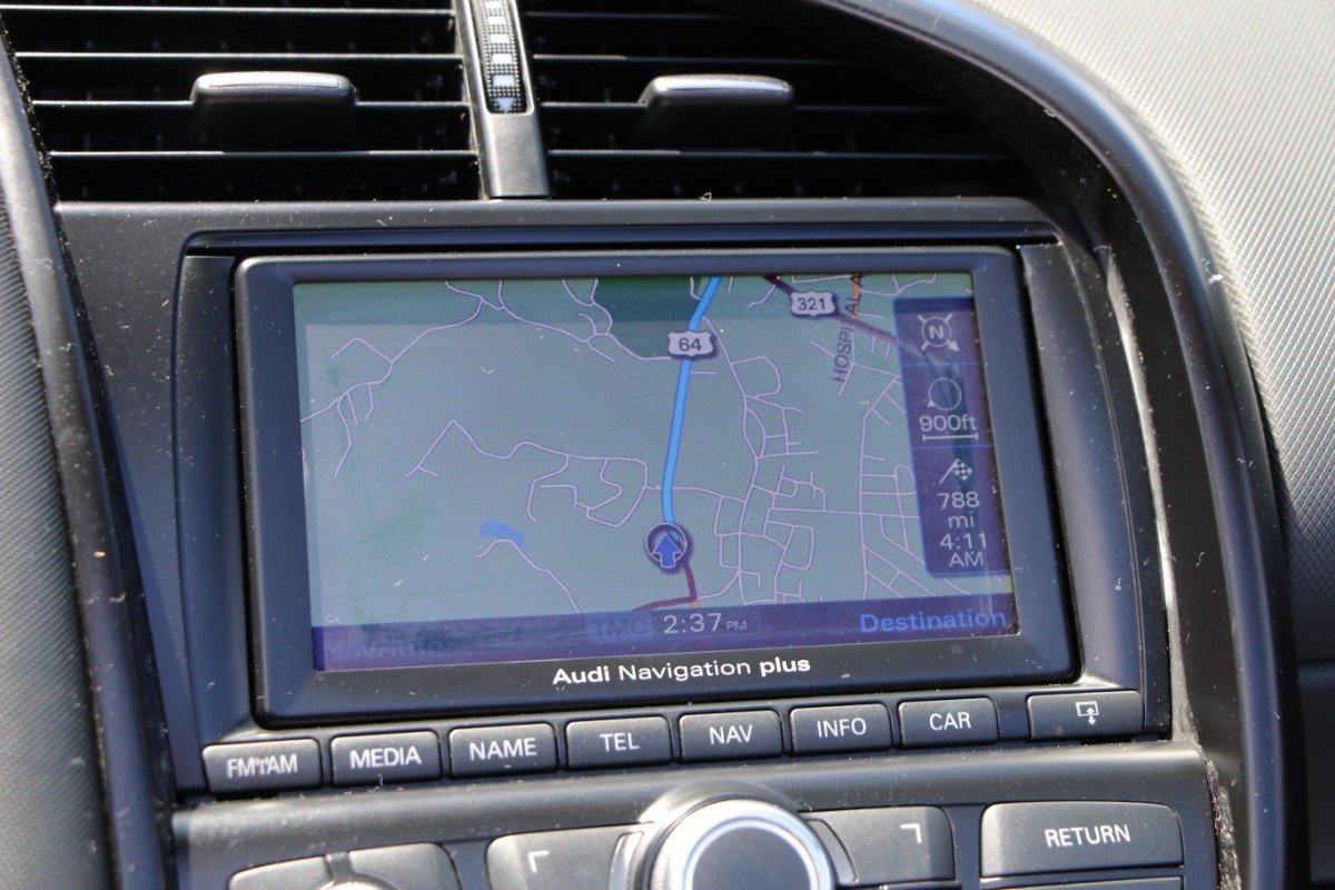 Used 2011 Audi R8 V8 AWD/4WD image 18