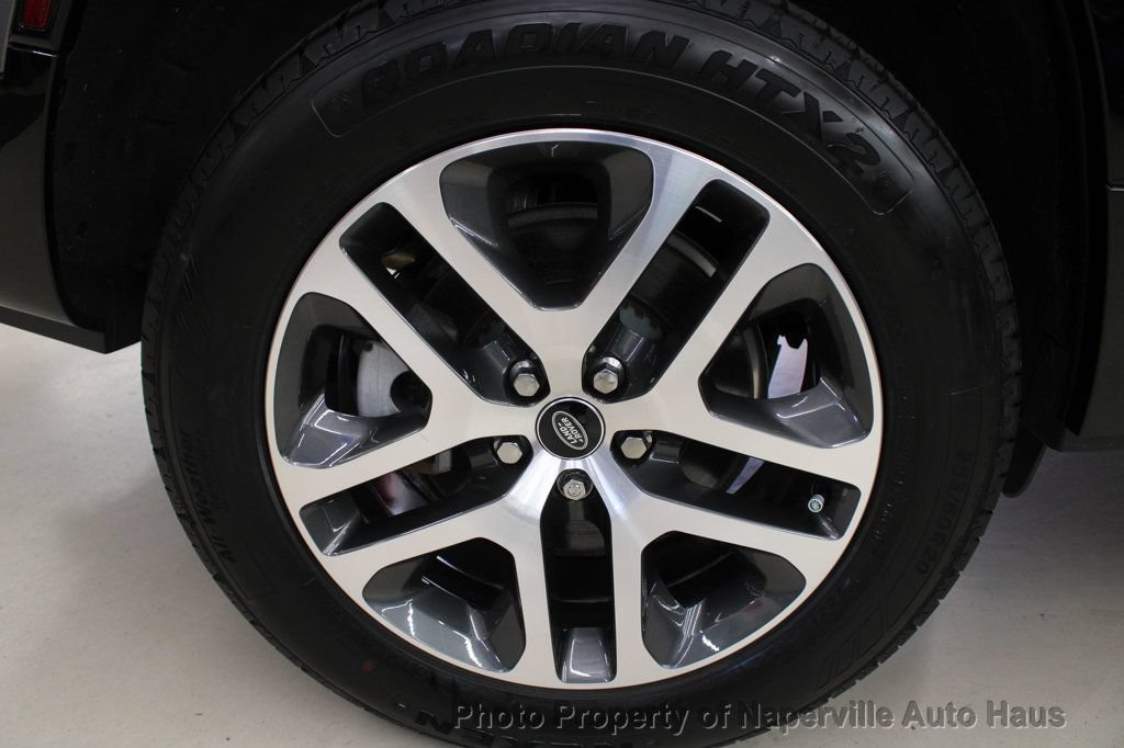 Used 2023 Land Rover Defender 130 SE AWD/4WD image 50