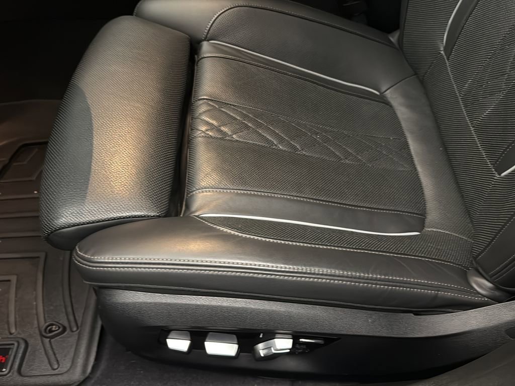 Used 2018 BMW M550i xDrive AWD/4WD image 12
