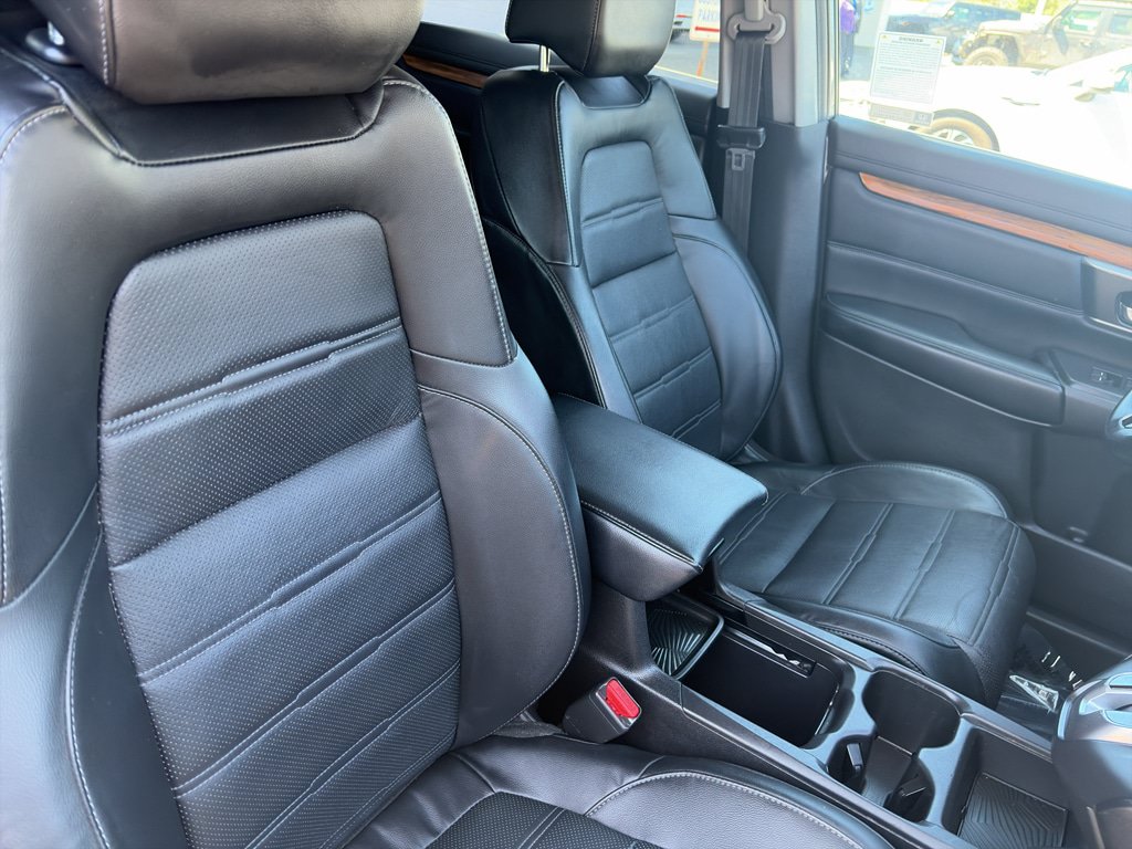 Used 2018 Honda CR-V Touring image 26