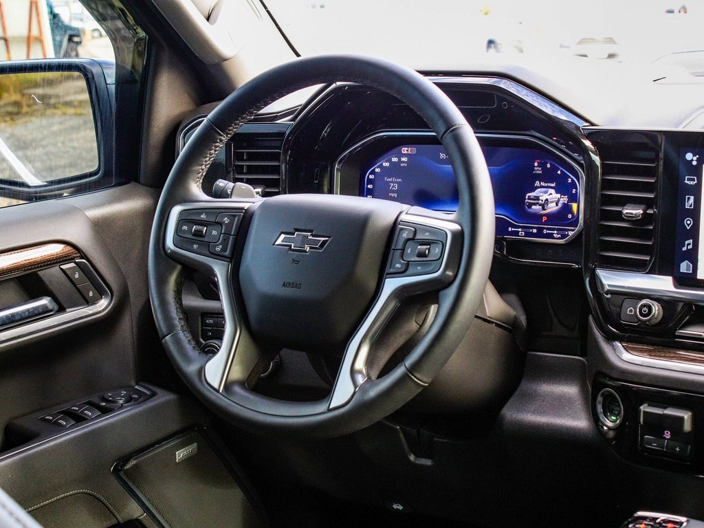 Used 2025 Chevrolet Silverado 1500 LT Trail Boss w/ LT Trail Boss Premium Package image 26